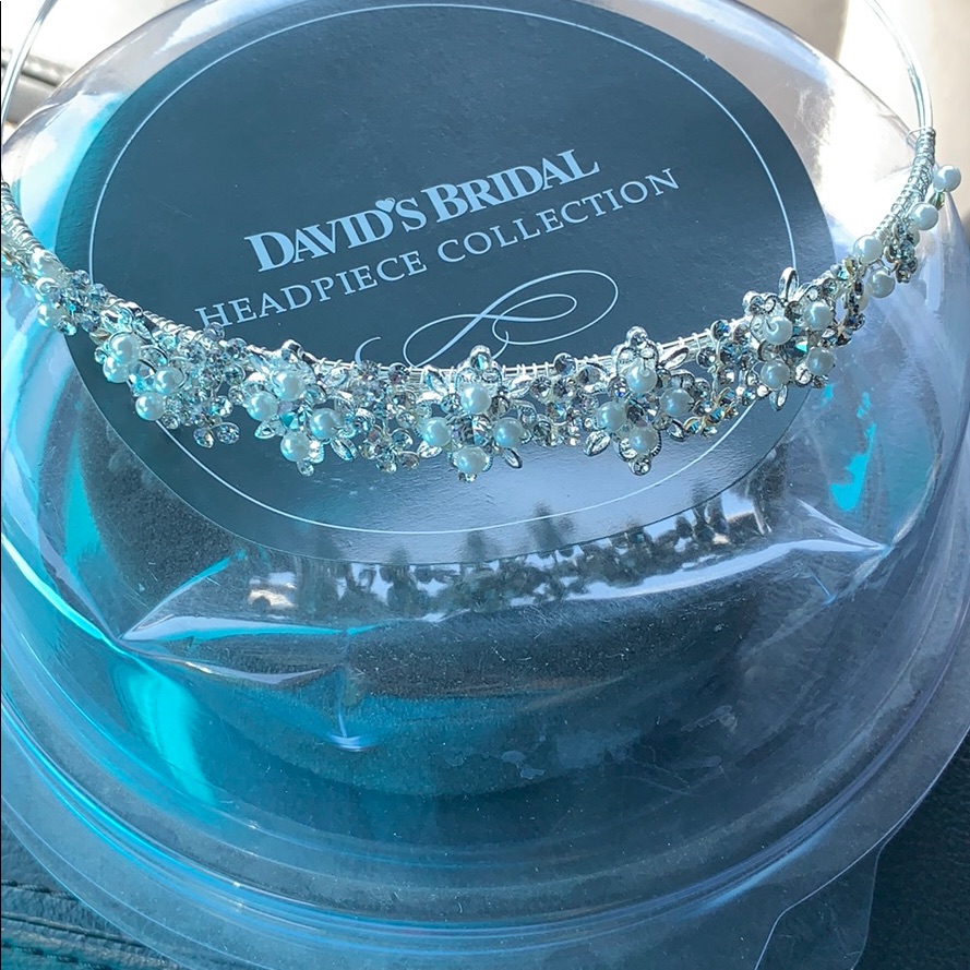 Shallow Tiara